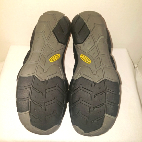 KEEN Clearwater Cnx Black and Yellow Draw String Sandals Woman's Sz 7.5 1008770 - Picture 9 of 14